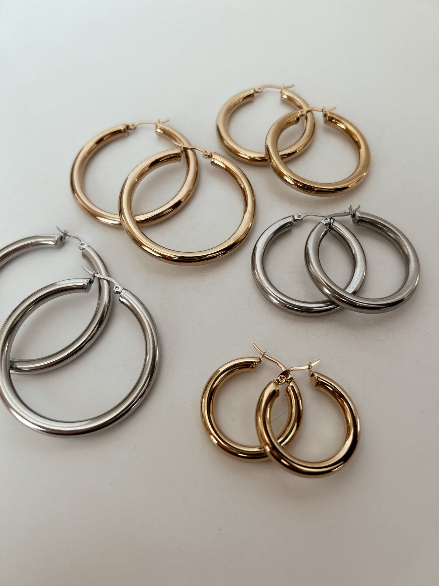 Classic Gold Hoop